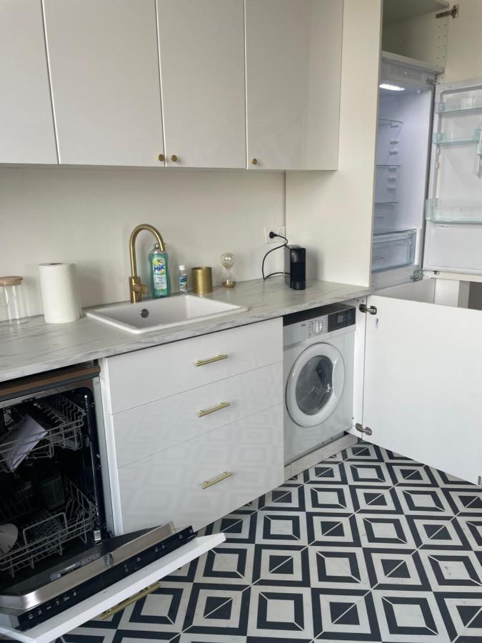 Nid Urbain Colmarien - 4 Personnes - Garage Apartment Екстериор снимка